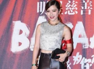 [新闻]160612 邓紫棋无惧服装被点评：皮裤是我的最爱，还会继续穿