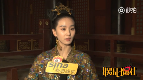 [新闻]170331 《醉玲珑》探班专访刘诗诗：分享剧集以及生活故事