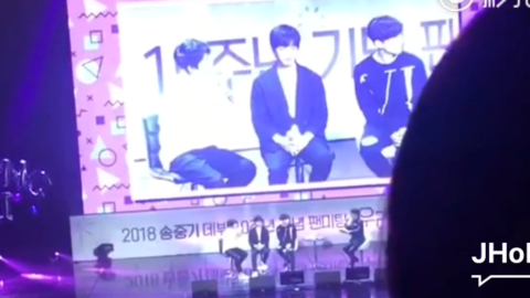 [分享]180903 同是出道十年的好友 2PM成员李俊昊现身宋仲基十周年见面会