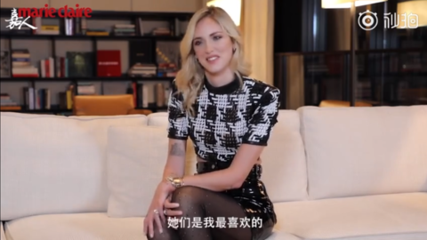 [新闻]181123 “宇宙第一博主”Chiara 专访：杨幂是中国最会穿的女明星