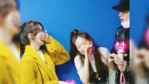 [分享]190325 迷倒一众路人饭 大型路人饭彩虹屁吹豪现场！