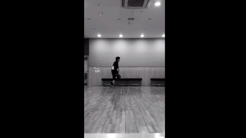 [新闻]190518 金韩彬Vlive公开SOLO舞蹈练习视频 