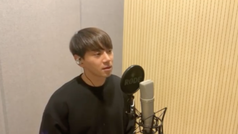 [新闻]191204 晚睡的孩子有福啦，黄致列深夜送上《无题》live版
