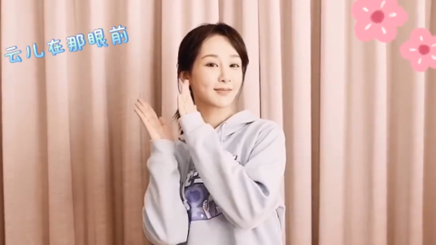 [新闻]200226 今日份福利幸福感满满 元气紫妹跳起桃花笑手势舞迎接春天的到来