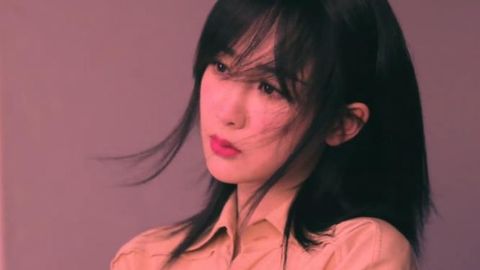 [新闻]200606 杨紫《MadameFigaro世界》时尚大片公开 重新定义温柔的力量