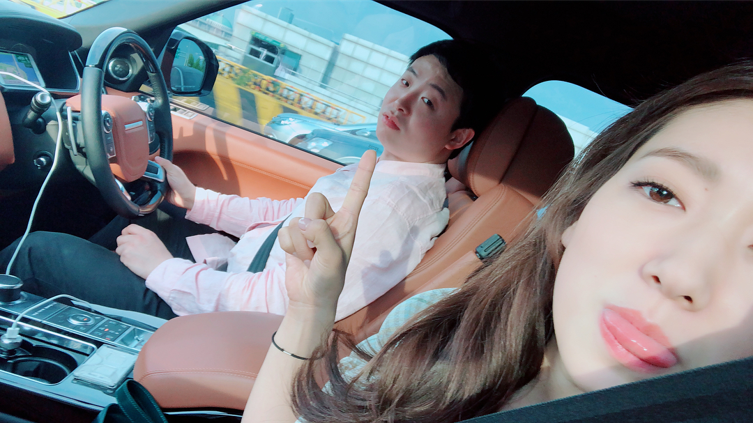 [新闻]180522 你的逗比欧尼上线 鬼灵精怪恶搞杨组长