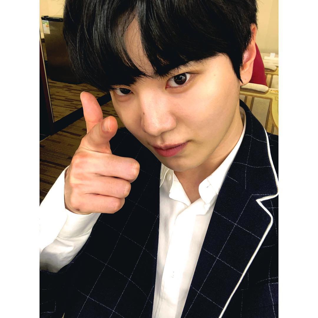 [新闻]181126 朝你的心脏开枪 今天也是成种狙击