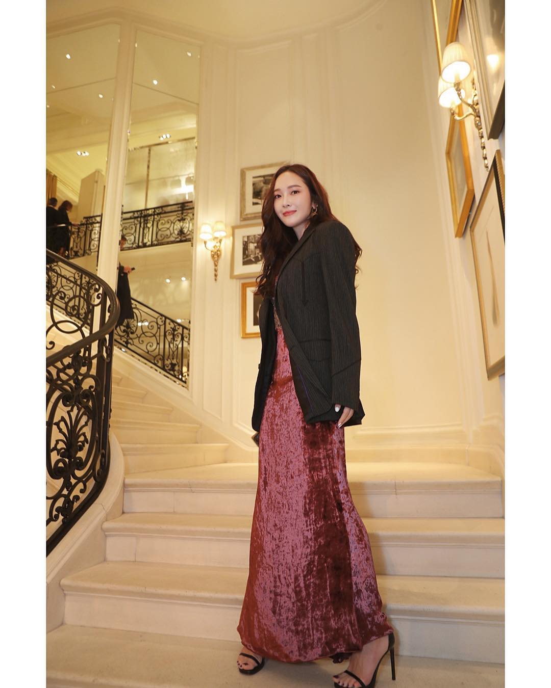 [分享]190210 画里走出来的绝世美人！Jessica郑秀妍分享ralphlauren秀场高清美照