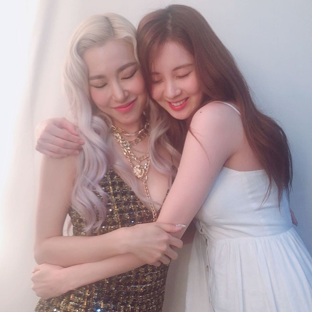 [新闻]190807 “twinkle发亮”.....少女时代徐贤 x Tiffany，12年如一日的美貌+义气 