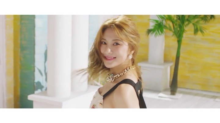 [新闻]190817 ​《Don't Make Me Laugh》第二版MV预告放出,期待夏日少女HAYOUNG ! 