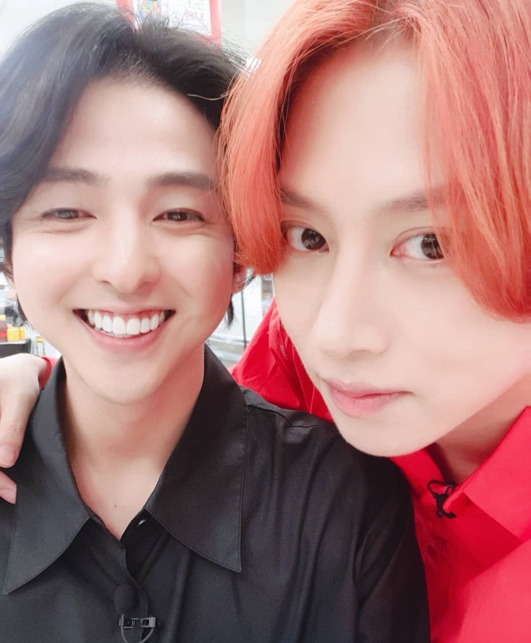 [新闻]190908 “好久不见了”...金希澈与金起范，再次相遇的Super Junior