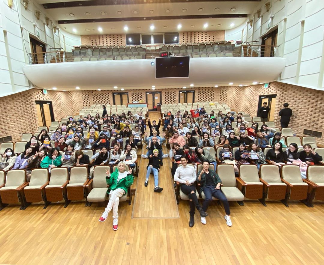 [分享]191019 SJ昨日举行本次回归首场签售会 与ELF们留下珍贵回忆