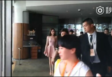 180721【迪丽热巴】哈根达斯品牌活动 迪丽热巴出场（饭拍3）