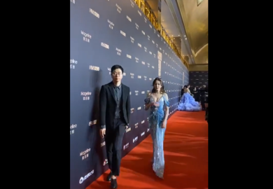 191203【迪丽热巴】热巴走完红毯向你走来！