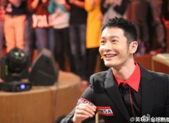 [新闻]151123 黄晓明回归全员加速中遭八卦 王俊凯调侃：不度蜜月？
