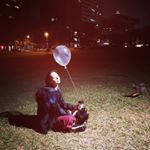 [分享]151222 郭碧婷孩子气深夜玩气球