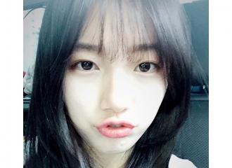 [新闻]160309 秀智连发可爱自拍 这样可爱的女孩子那里也找不到了吧