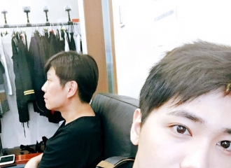 [分享]160824 洪基更新IG 音乐剧后台展背心诱惑