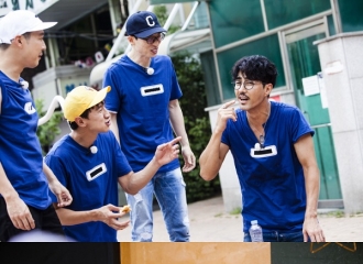 [新闻]160904 《RM》新预告照发布 “车大婶”完成美食地图