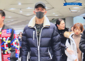 [新闻]170203 北京飞卡萨布兰卡 结束假期的鲸鱼