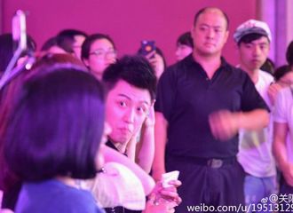 [分享]170217 承包这个喝水喝出一串表情包的黄景瑜