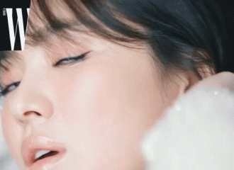 [分享]170308 真·女神降临！《W Korea》拍摄花絮动图来袭