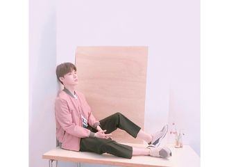[分享]170315 小哥哥的画报人生 安宰贤《Instyle》画报拍摄现场