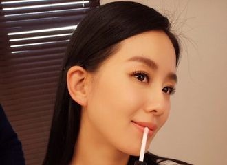 [新闻]170325 听说小狮子相思病犯了？新鲜的美诗送上