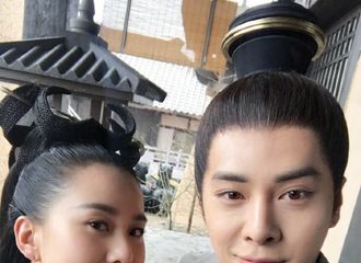 [分享]170401 只能在别人微博里看到的刘诗诗自拍 狮子：再不发自拍……也还是喜欢！