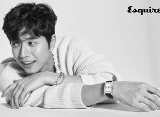 [新闻]170418 完美侧颜！朴海镇《Esquire》5月刊画报公开