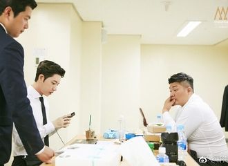 [新闻]170625 反射弧效应持续中 后知后觉的“再相聚”