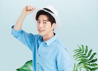 [新闻]170701 想和朴海镇一起去度假！ 今天是蓝衬衫欧巴