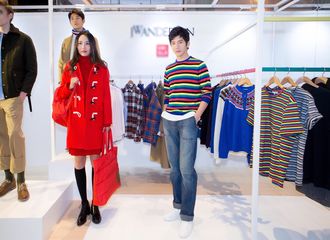 [新闻]170808 井柏然成国际服装品牌全球代言人 商业价值获国际认可