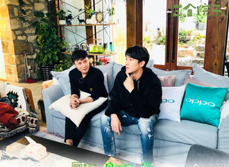 [新闻]171130 林更新被曝最爱的不是辣条？时时惦念院子里的小猪