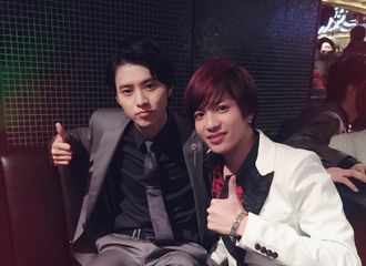 [新闻]171224 《致命之吻》花絮  贤贤与志尊淳的合照