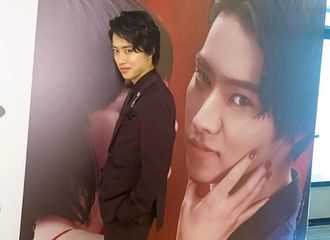 [新闻]180122 《致命之吻》ins更新  贤贤的“邪魅”一笑