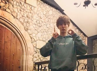 [新闻]180123 微博话题阅读量破10亿    请接收来自凉太的信