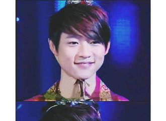 [分享]180211 魏晨化身奶萌小王子 粉丝“好想捏捏脸”