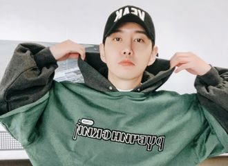 [新闻]180306 “飞蛾style”阳光帅气的体校学长李敃赫
