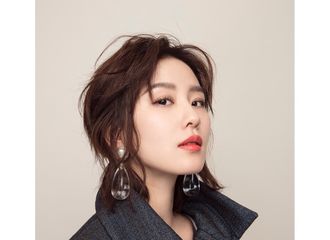 [新闻]180320 摄影师分享《时尚COSMO》部分大片 刘诗诗大佬气场满分