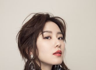[新闻]180321 摄影师分享刘诗诗《时尚COSMO》时尚大片原图 透露实体印制色调有问题