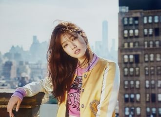 [新闻]180329 朴信惠的画报人生继续在上演 几乎是模特水准了