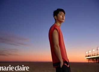 [分享]180418 阳光沙滩海浪下的自由灵魂 南柱赫《marie claire》采访公开