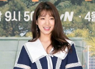 [新闻]180423 朴信惠确定出演《阿尔罕布拉宫的回忆》 时隔两年回归荧屏
