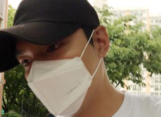 [新闻]180517 今日份额的白T恤少年，各位米诺子请注意查收啦