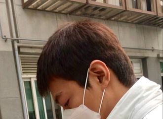 [新闻]180607 今天敏镐露腿了！运动风的穿搭真的完全够清爽