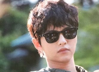 [分享]180613 有点肉肉的欧巴也是可爱 虽然霸气但还是不经意透露出奶味