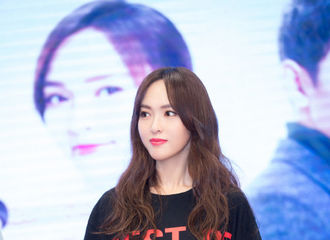 [盘点]180702 唐嫣六月行程盘点：满满schedule成忙碌小飞人