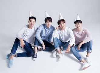 [分享]180730 活久见！CNBLUE四人组代言官图新出炉