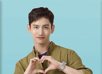 [分享]180808 新罗免税店真一套图走天下 后期PS一下又是一套新图